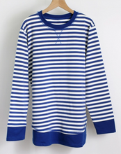 Striped Crew Neck Lt Wt Sweatshirt w Curved Hem T2408KLD