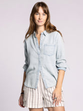 Shay Button Down Collared Chambray Shirt T2665