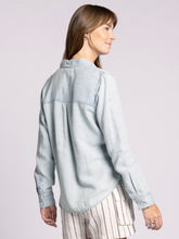 Shay Button Down Collared Chambray Shirt T2665