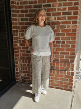 Balloon Wide Leg Pull On Pants w Elastic Waist w Frayed Hem Detail B12054