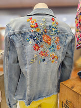 Lt Wash Denim Multi Seam Embroidered Jean Jacket J17BWEMB