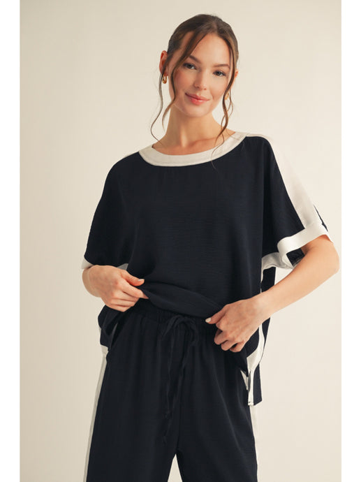Scoop Neck Short Dolman Slv Oversized Top w Side Stripe Detail G14473