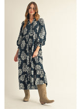 PrintedLong3QtrPuffSlvDresswCutOutVNeckwScallopedDetail B41626