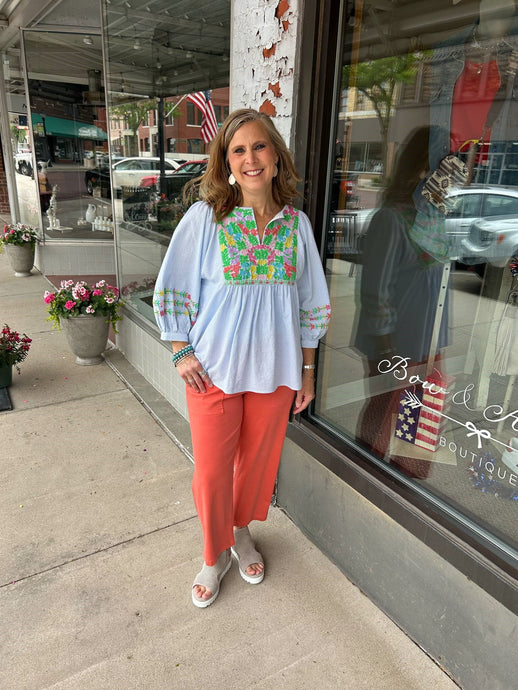 Embroidered Notch Neck 3 Qtr Slv Seersucker Striped Top T25213BM