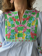 Embroidered Notch Neck 3 Qtr Slv Seersucker Striped Top T25213BM