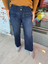 Hannah Flare Jeans w 30" Inseam w Front Sewn On Pockets LM4122A4