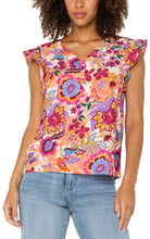 Pull Over V Neck Short Flutter Slv Floral Blouse w Button Detail LM8E88P07