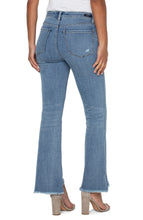 Liverpool Hannah Flare Jeans w Curve Fray Hem & 30" Inseam