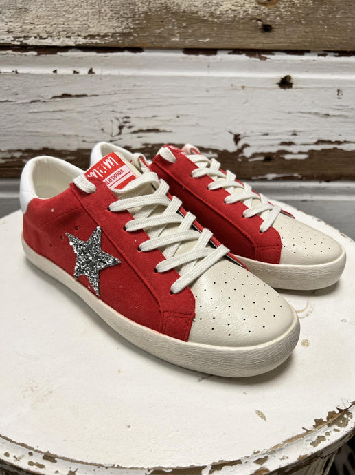 Miim Skylar Low Top Sneakers w Sparkle Star Detail
